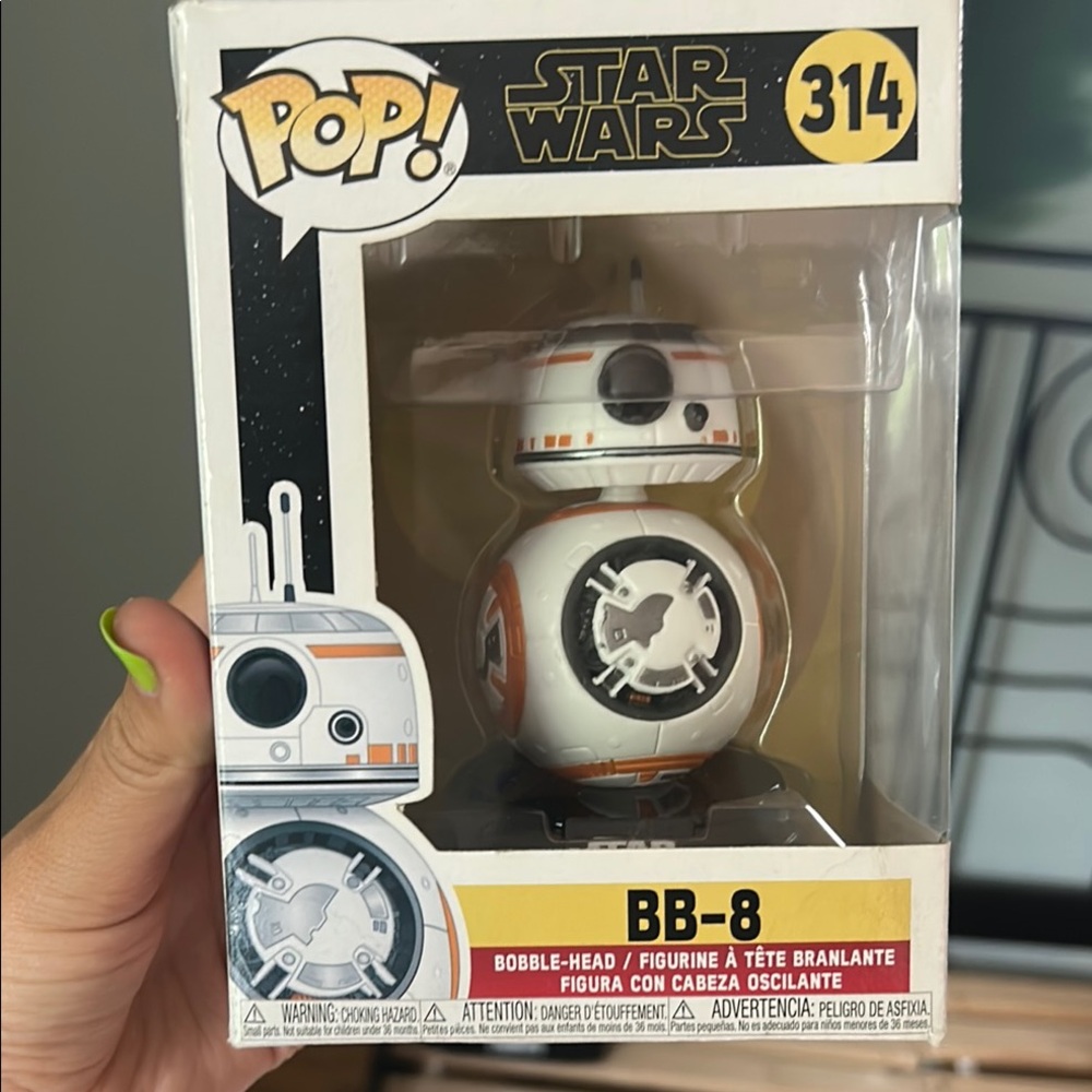 Pop Star Wars BB-8 Figure
